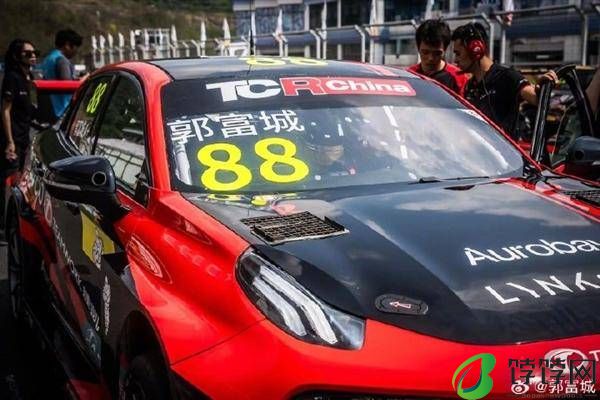 天王郭富城驾驶领克03TCR出征TCR中国系列赛：以第7名顺利完赛